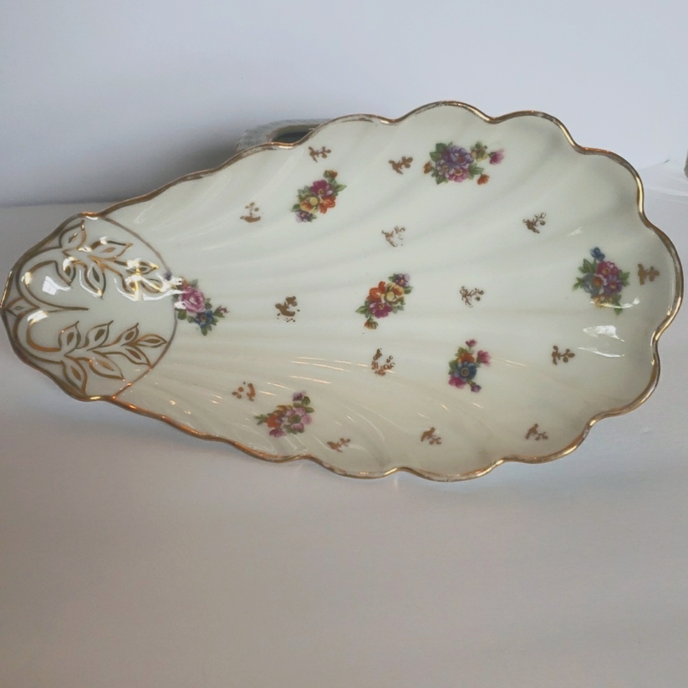 Porcelin Limoge shell shaped floral candy or trinket dish Grandma Chic vintage